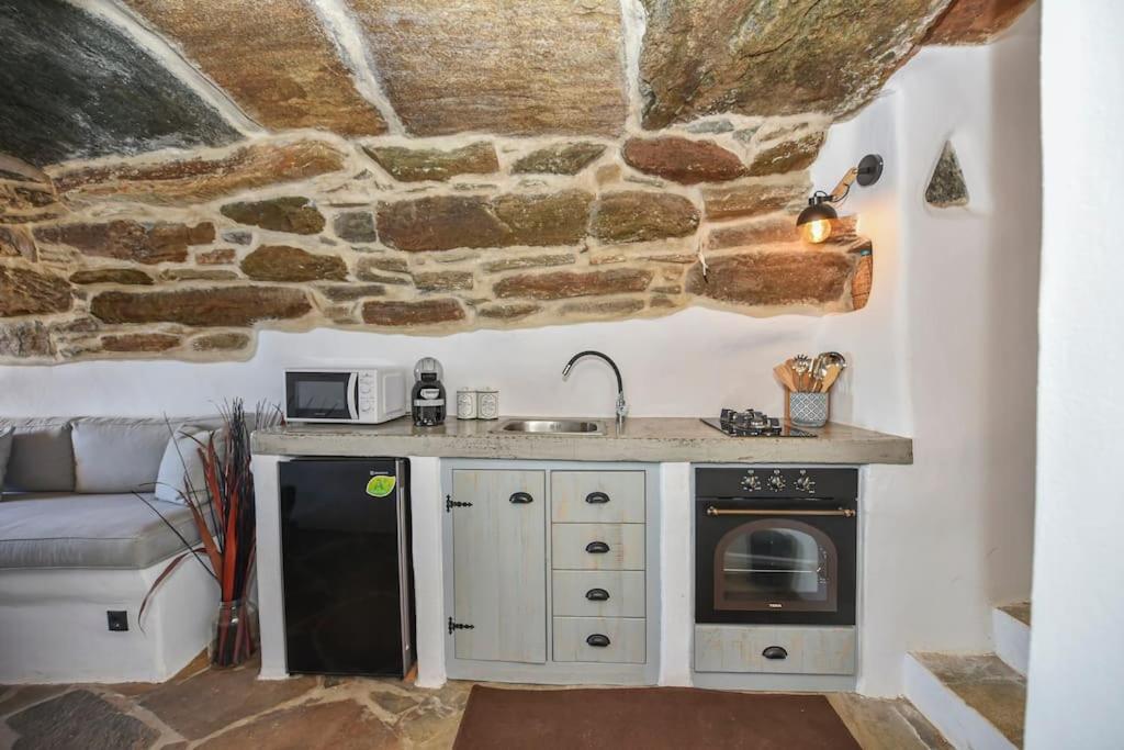 Ferienhaus Zannis Kele Zannel Seaside Serenity